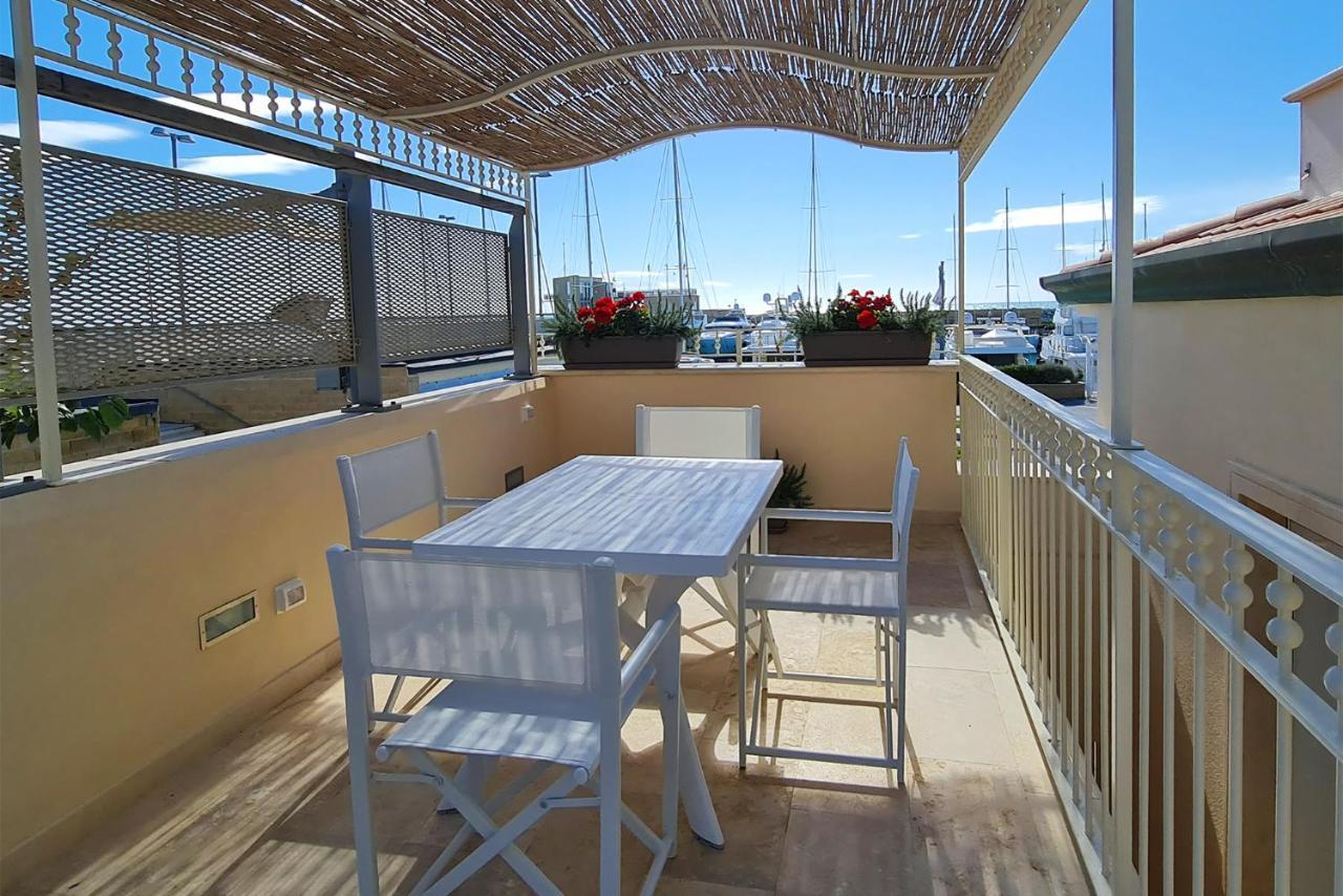 Residence Villa Livia San Vincenzo Buitenkant foto