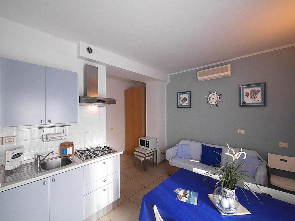 Residence Villa Livia San Vincenzo Buitenkant foto