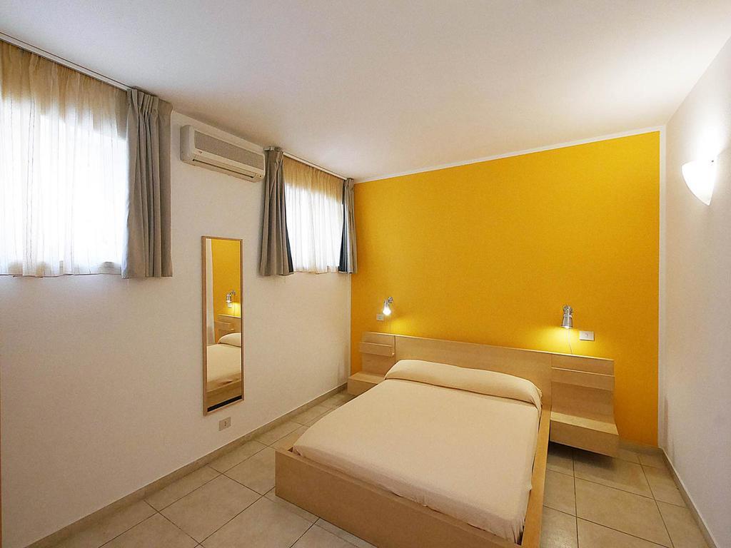 Residence Villa Livia San Vincenzo Buitenkant foto