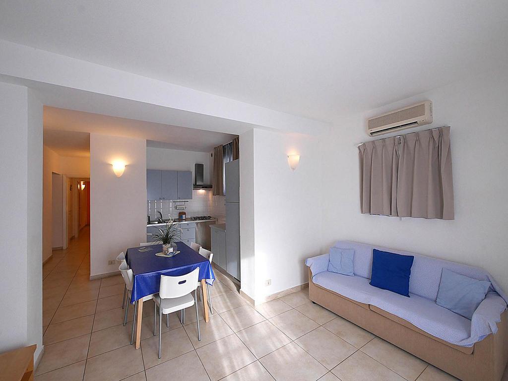 Residence Villa Livia San Vincenzo Buitenkant foto