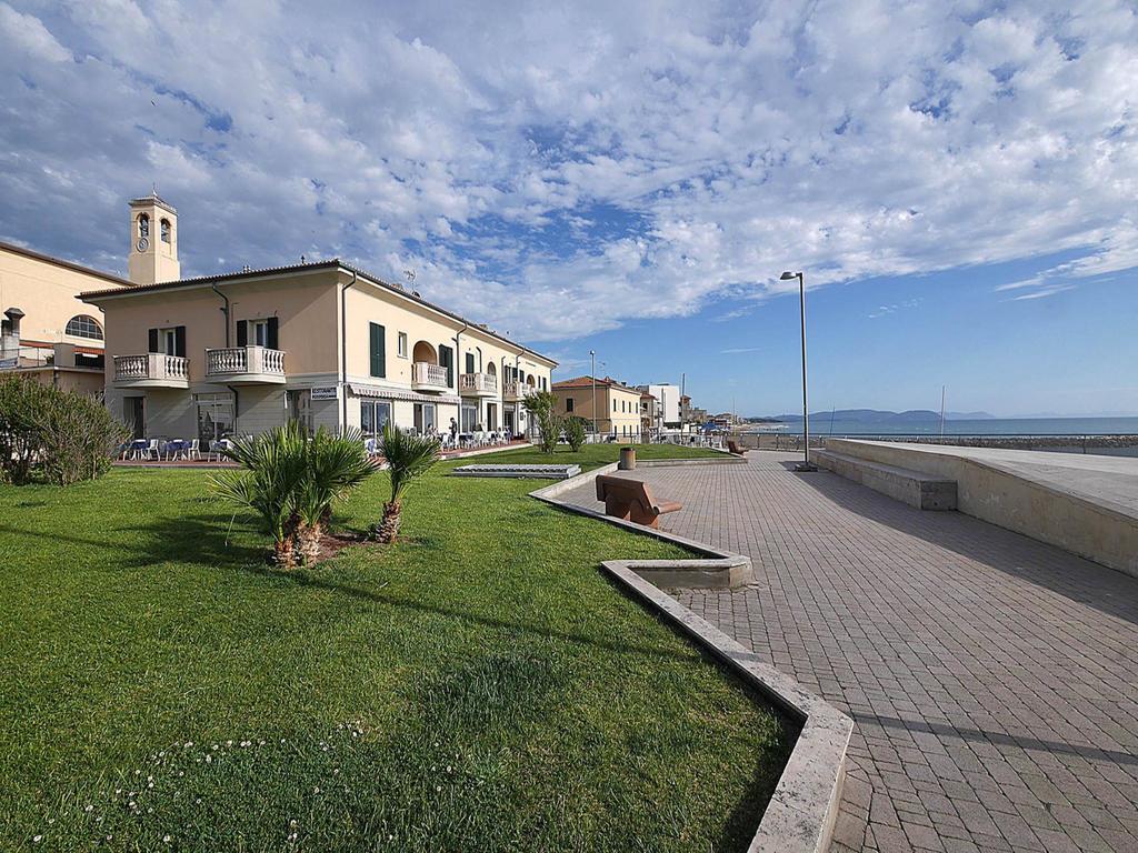 Residence Villa Livia San Vincenzo Buitenkant foto
