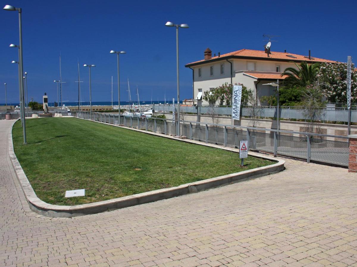 Residence Villa Livia San Vincenzo Buitenkant foto